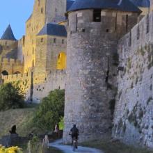 Dans la cité médiévale de Carcassonne