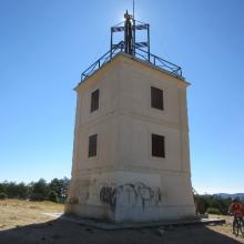 La torre de Cabeza Mediana (Moralzarzal)